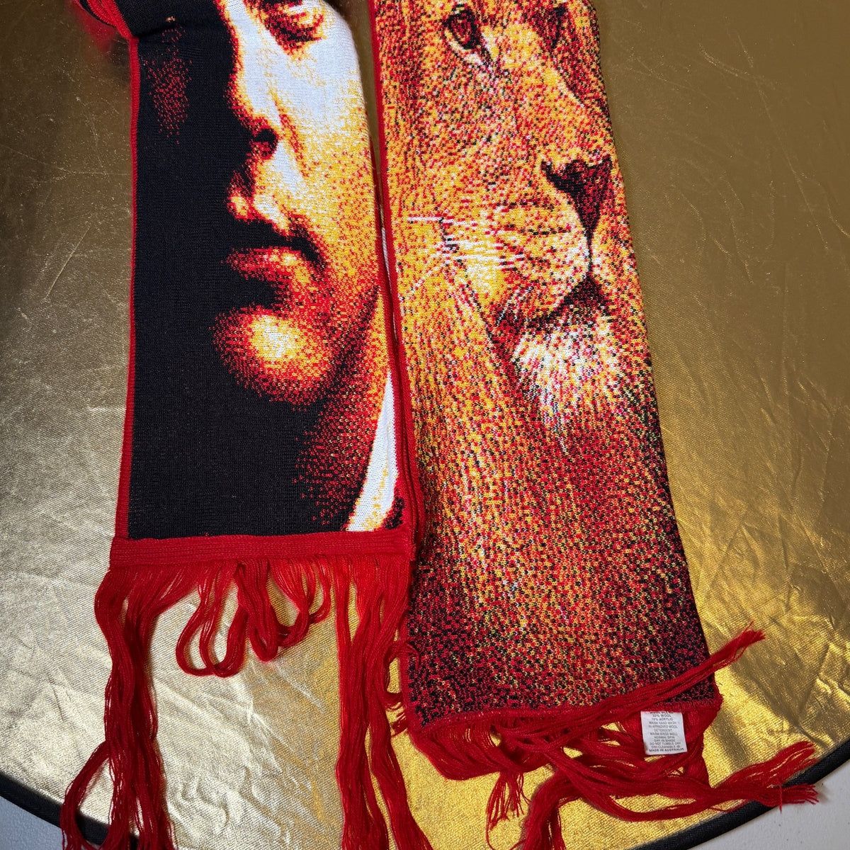 Multi-colored wool art scarf featuring Brian O'Driscoll, commemorating the Lions Tour Australia 2005.