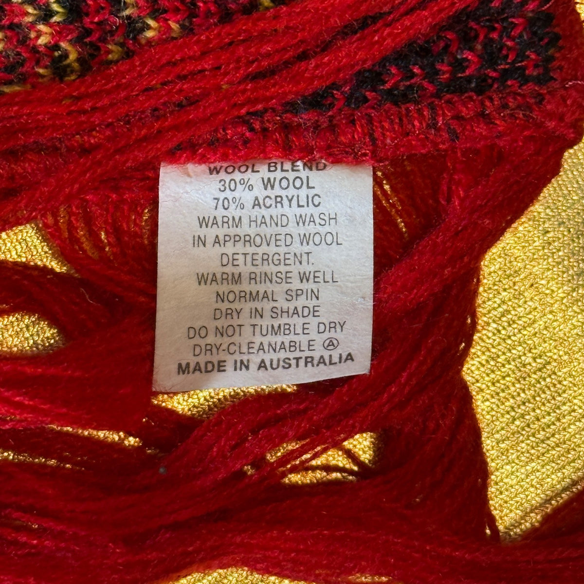 Multi-colored wool art scarf featuring Brian O'Driscoll, commemorating the Lions Tour Australia 2005.