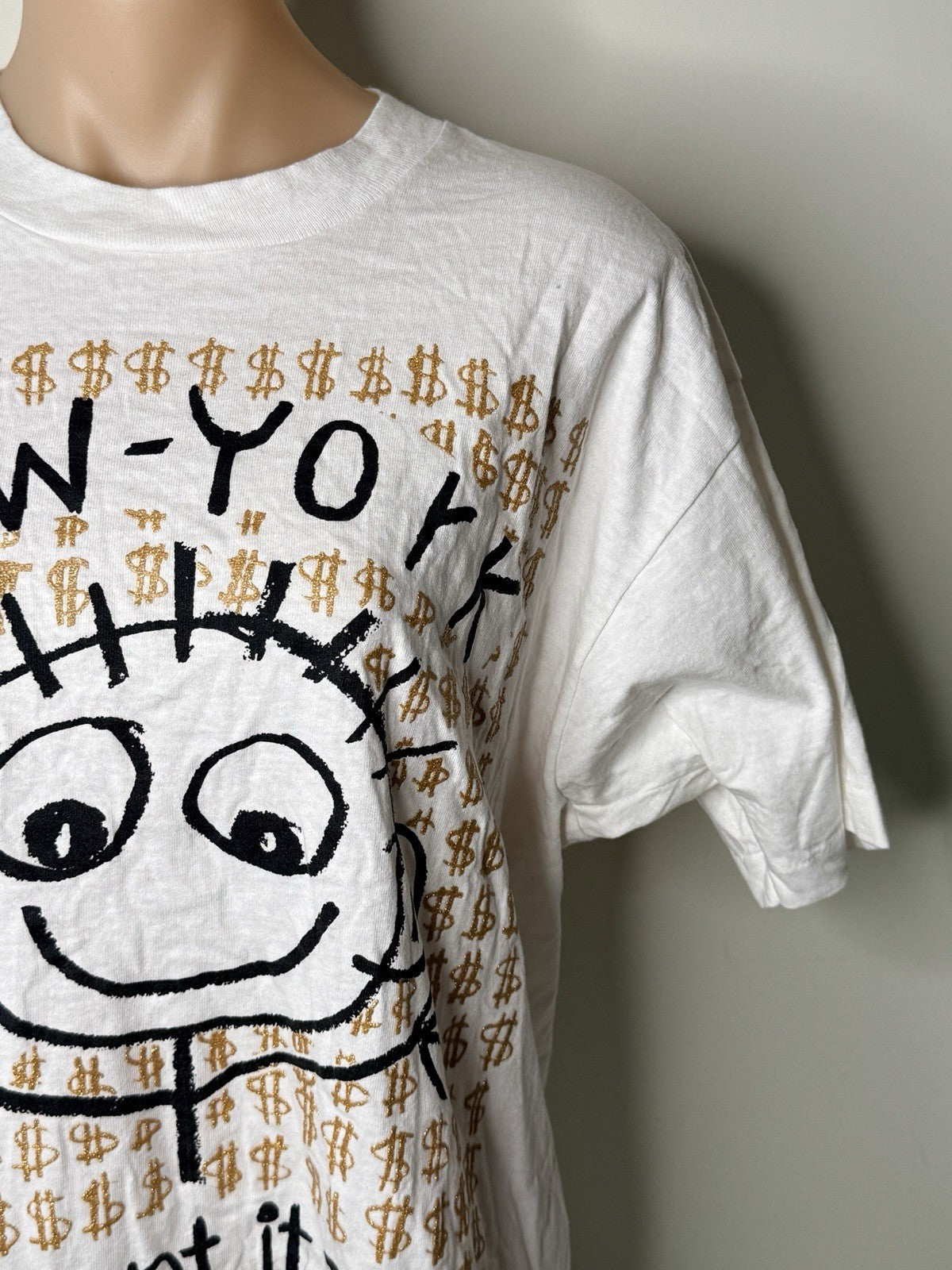White vintage New York "I Want It All!" graphic T-shirt by Danny First, size XL, featuring a cartoon design and gold dollar signs.
